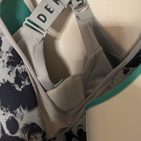 Bundle of 3X Sports Bras - Picture 5 of 11